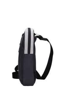 Borsa in tessuto e pelle 