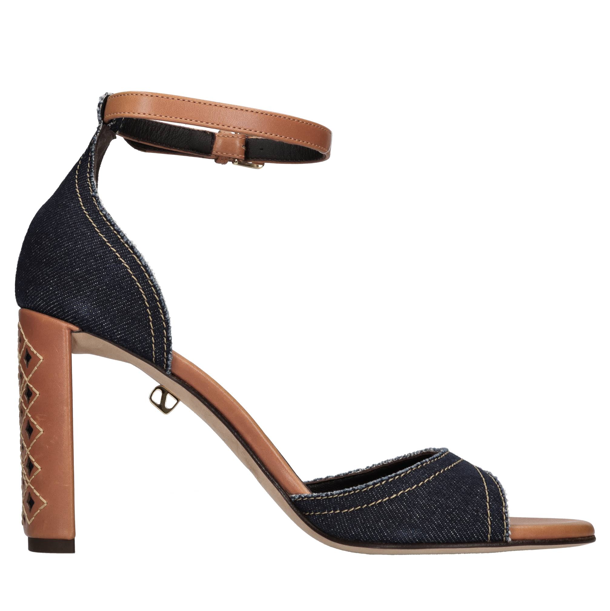 Sandali modello VALENTINA LUC in denim e pelle 