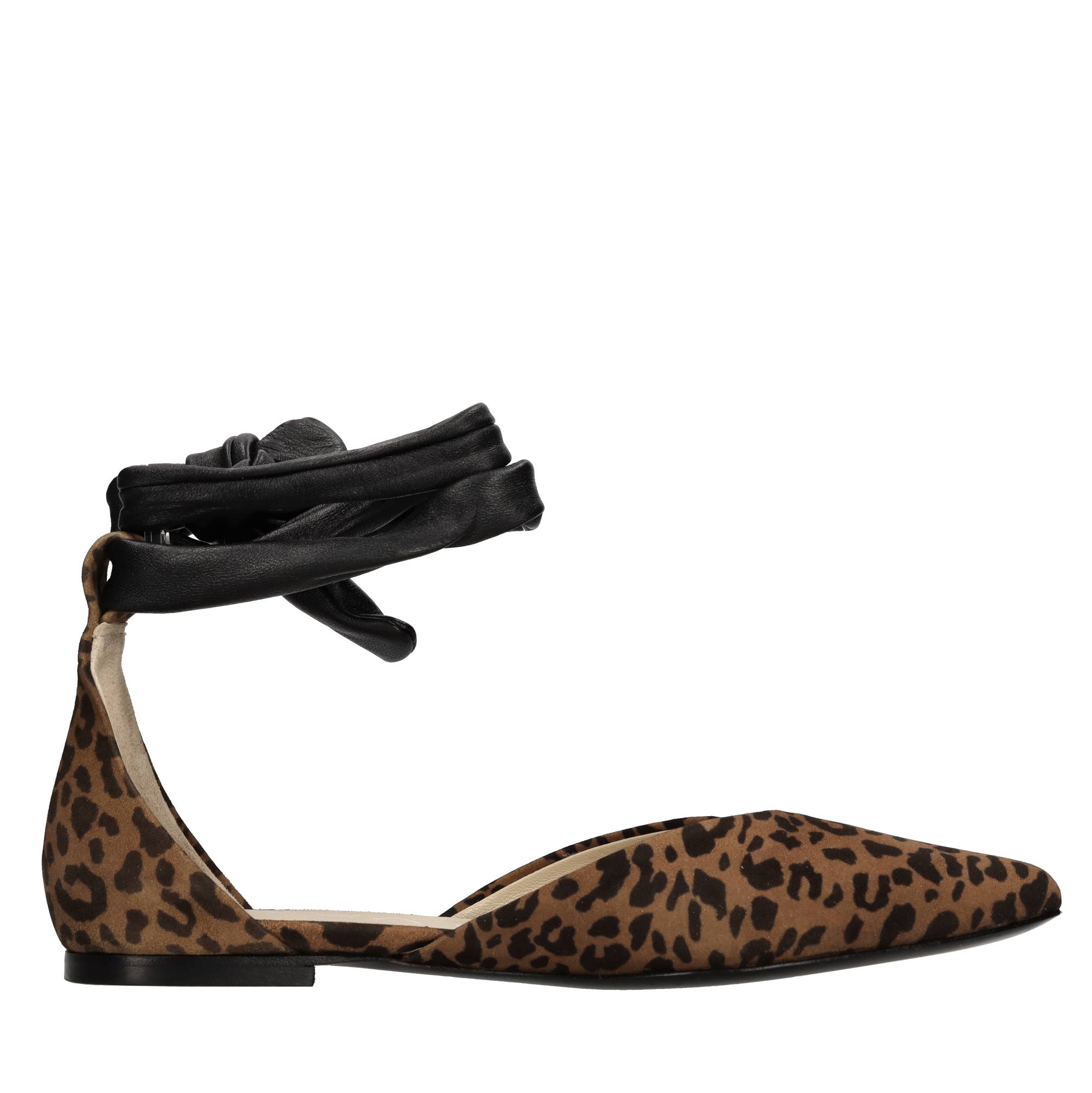 Ballerine in camoscio 