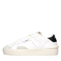 Sneakers in pelle e tessuto 