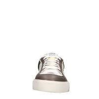 Sneakers in pelle e tessuto 