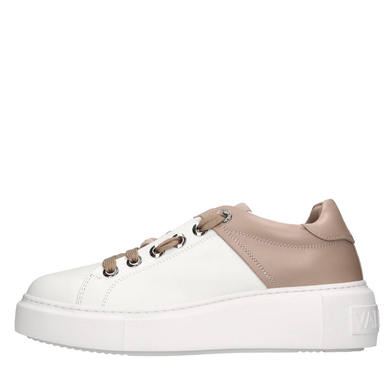 Sneakers in pelle 