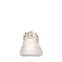 Sneakers in pelle 