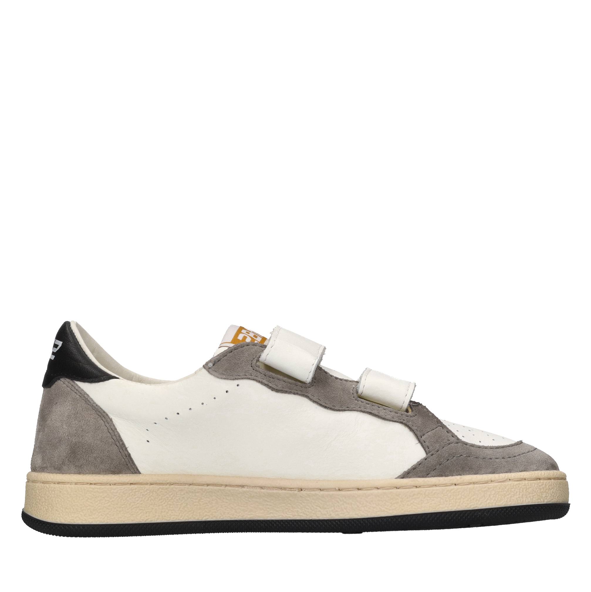 Sneakers in pelle e camoscio 