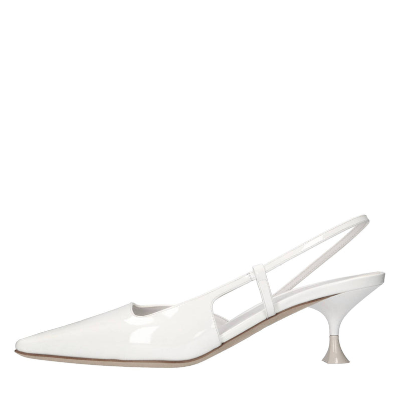 Décolleté slingback in vernice 