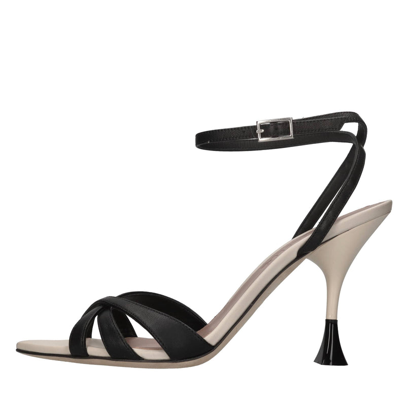 Sandali in pelle 