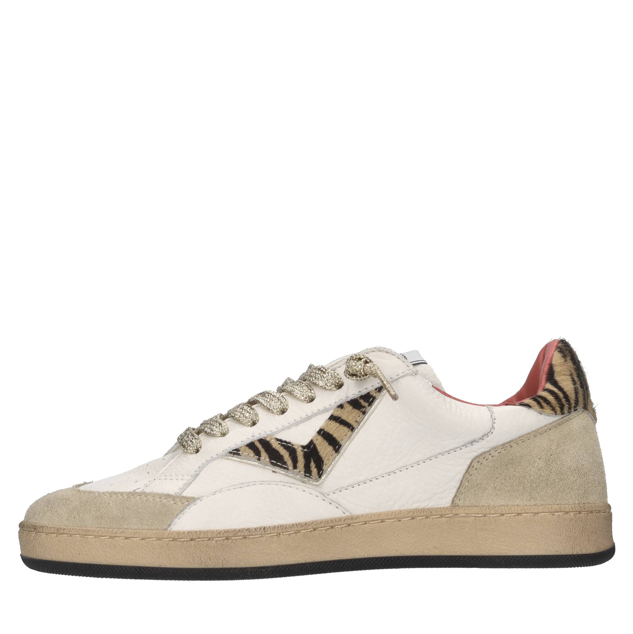 Sneakers in pelle 