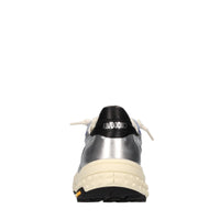Sneakers in pelle e tessuto 