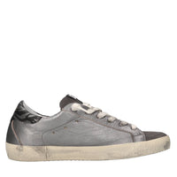 Sneakers in pelle 