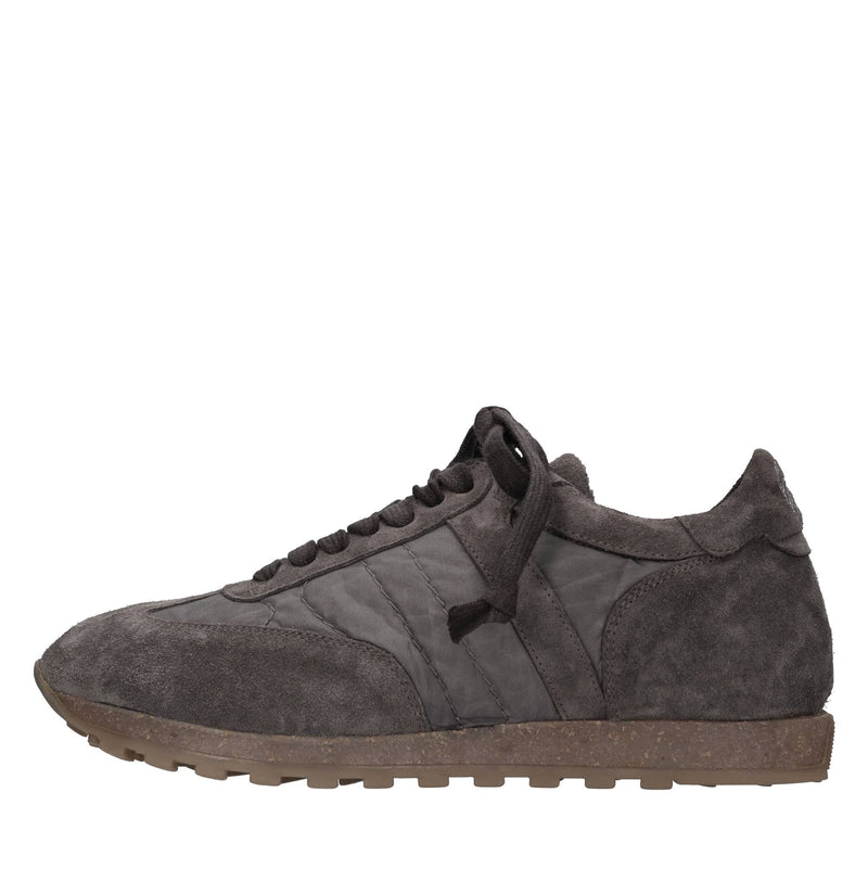 Sneakers in camoscio e tessuto 