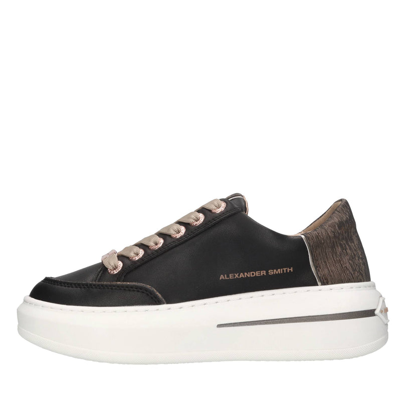Sneakers in pelle ed ecopelle 