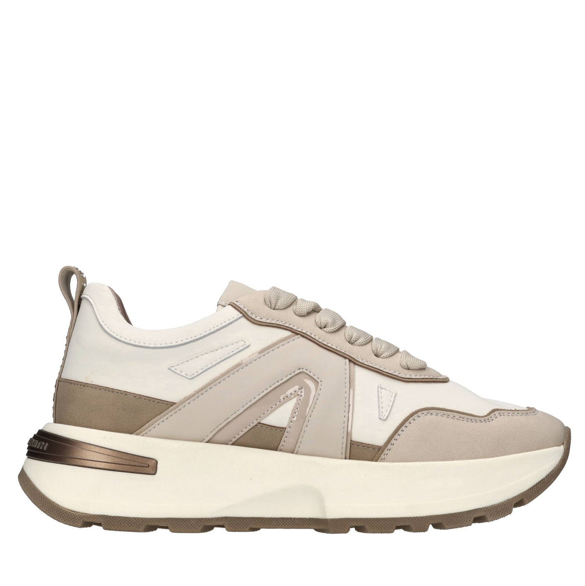Sneakers in pelle ed ecopelle 