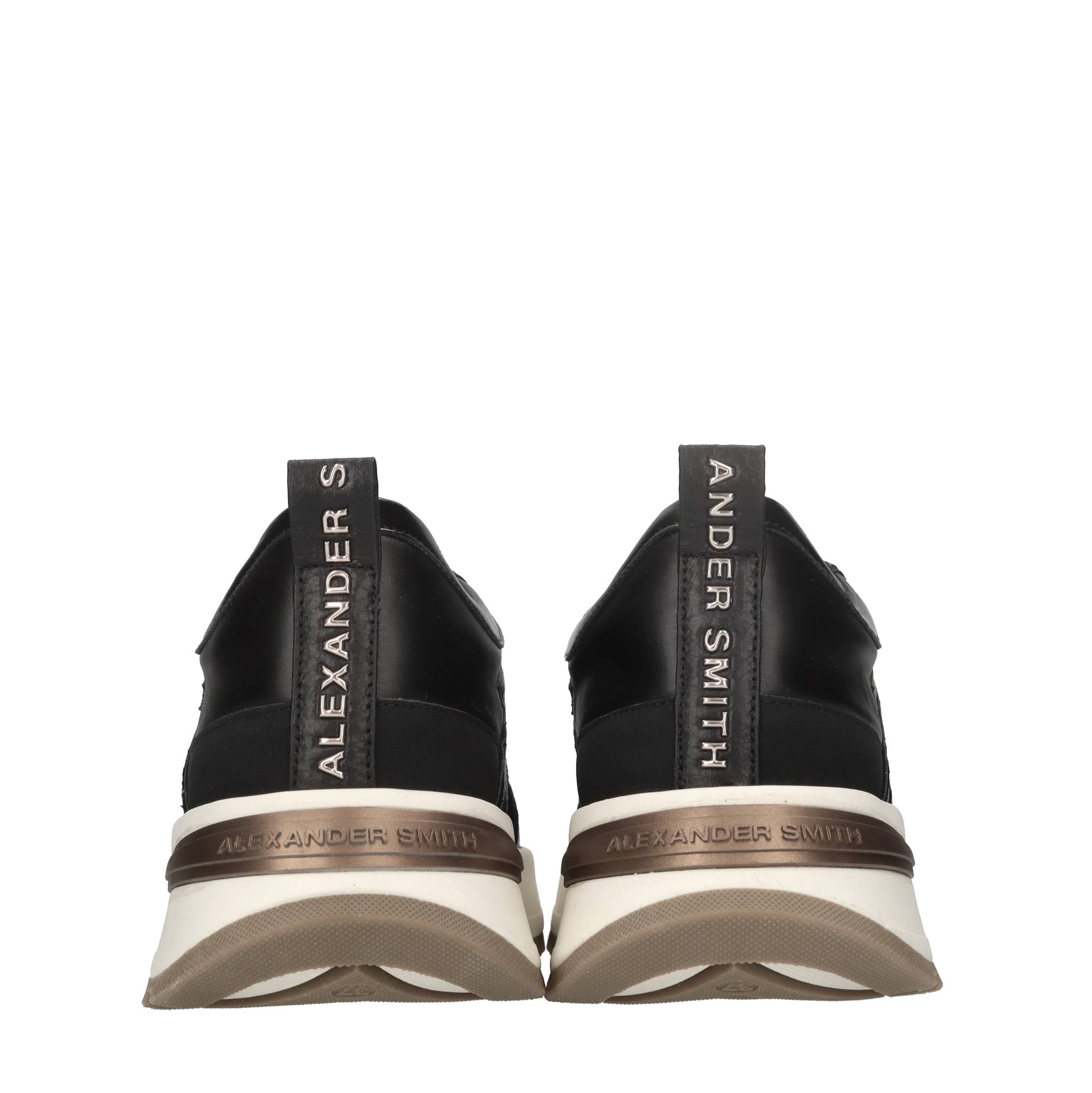 Sneakers in ecopelle e tessuto 