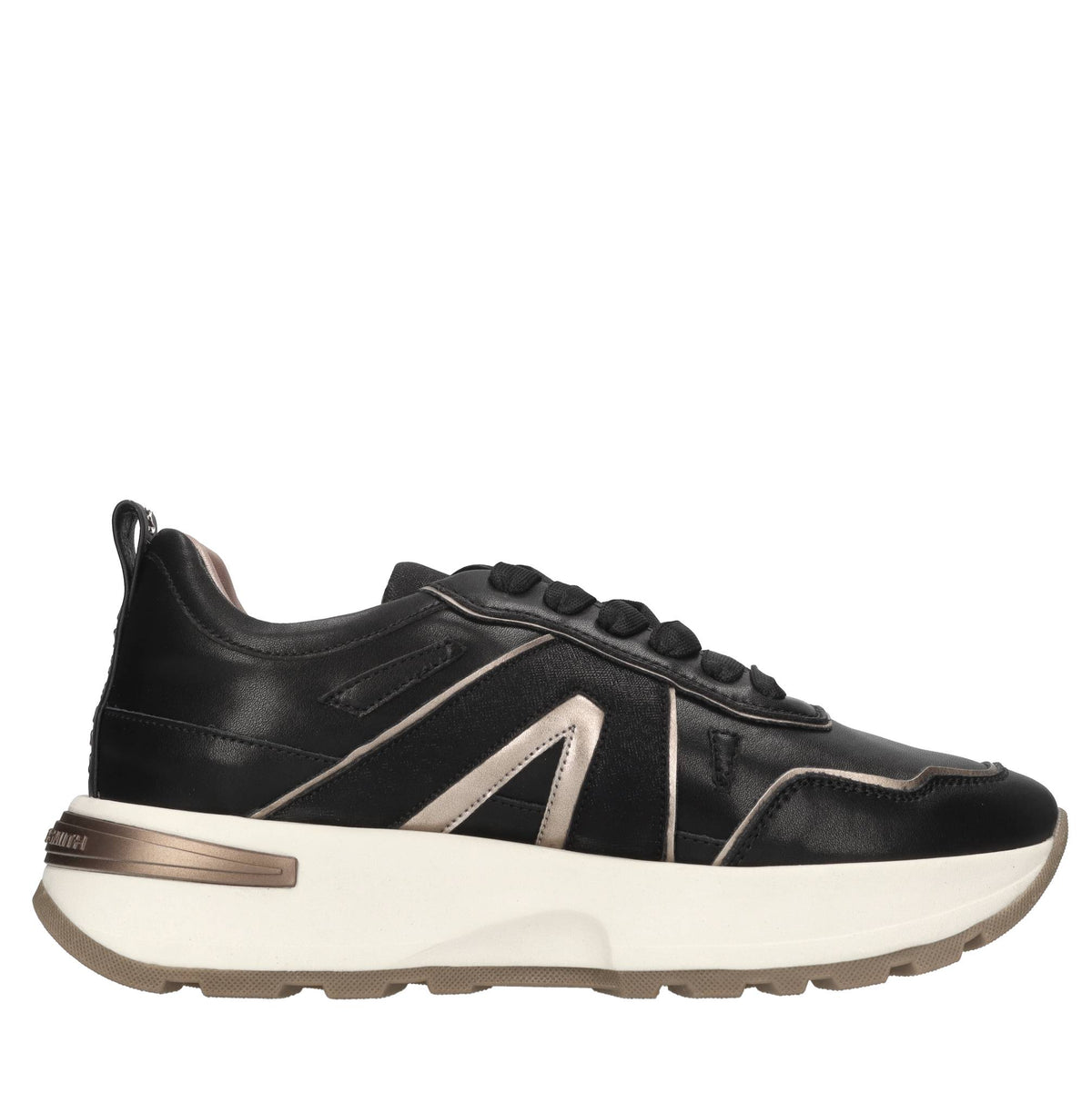 Sneakers in pelle ed ecopelle 