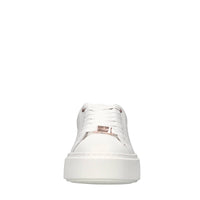 Sneakers in pelle ed ecopelle. 