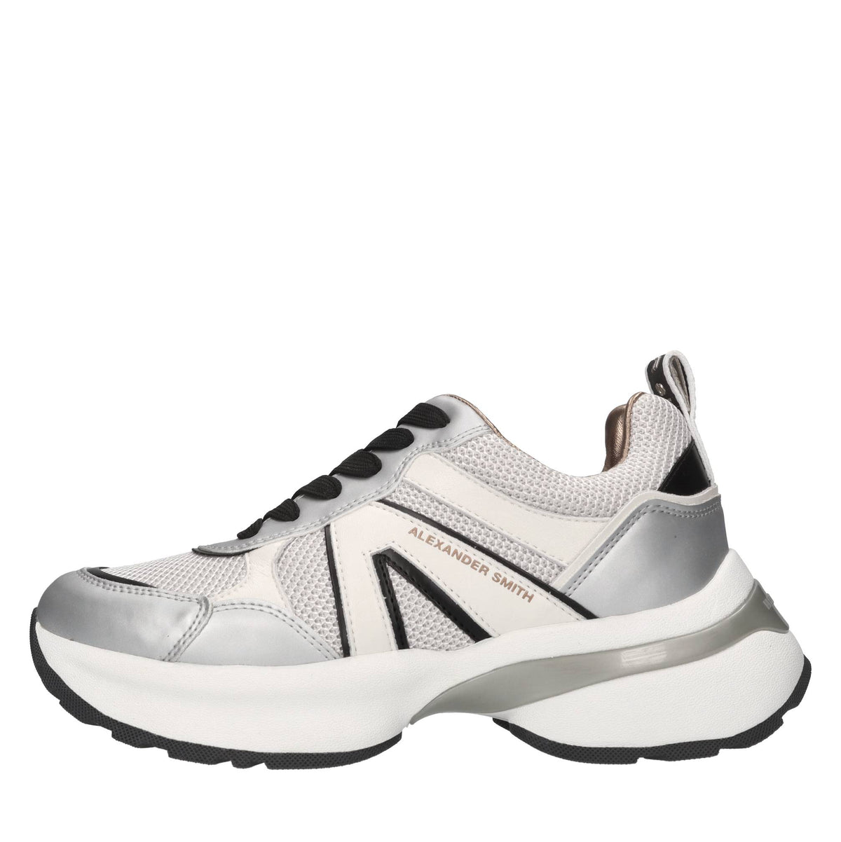 Sneakers in pelle, ecopelle e tessuto 