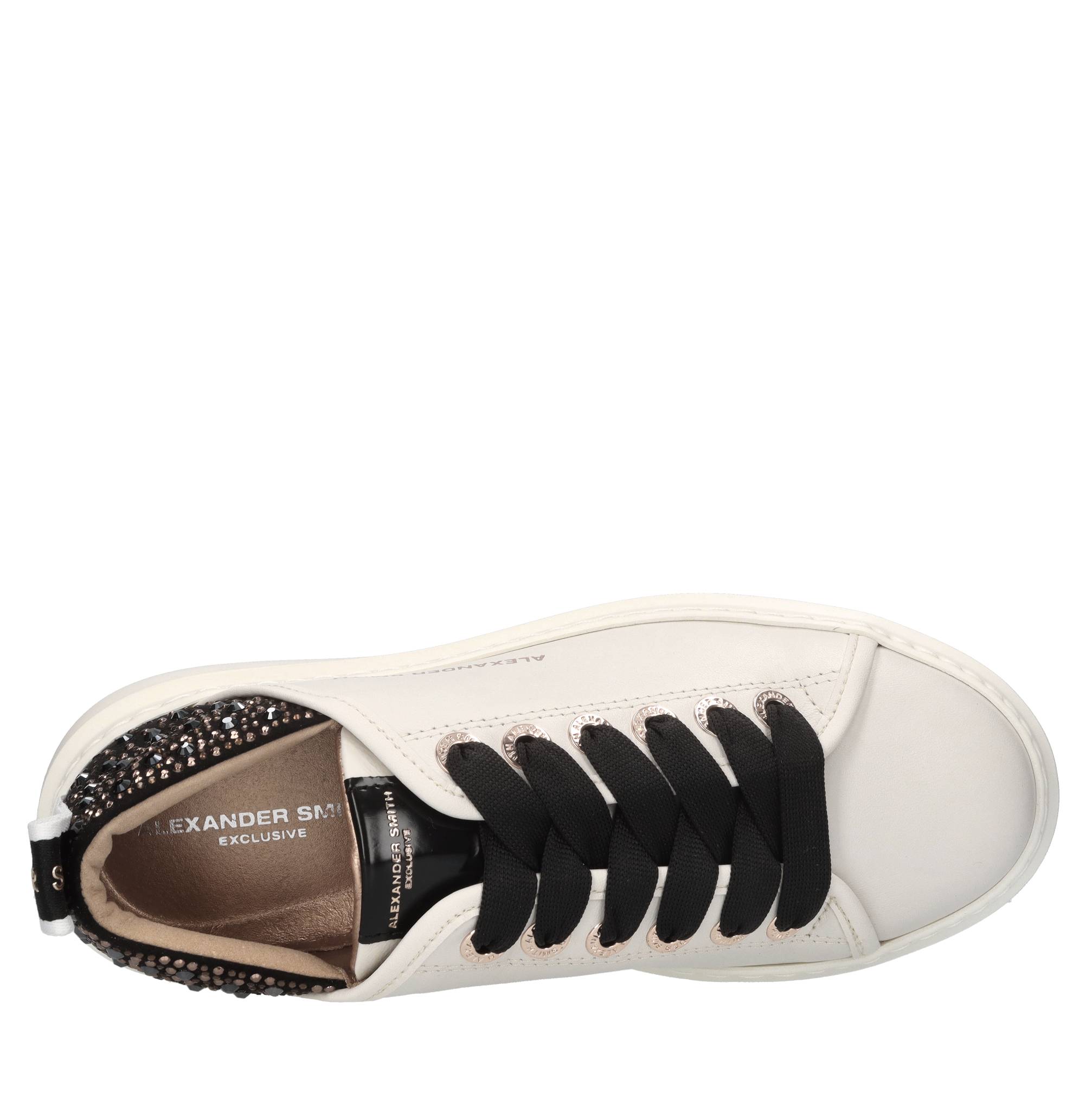 Sneakers in pelle,tessuto e strass 