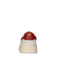 Sneakers in pelle 