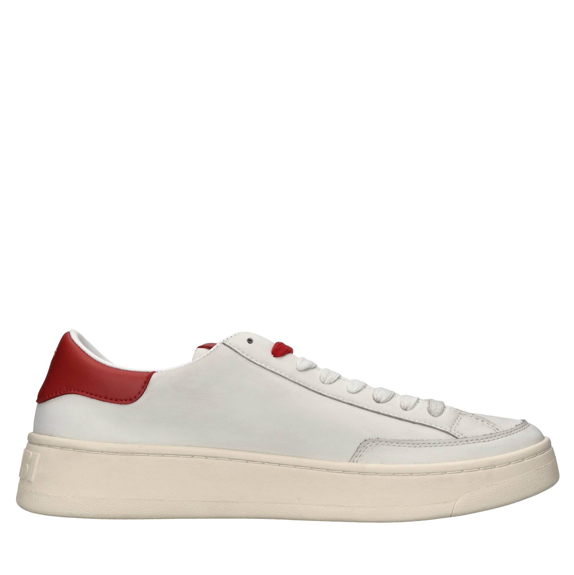 Sneakers in pelle 