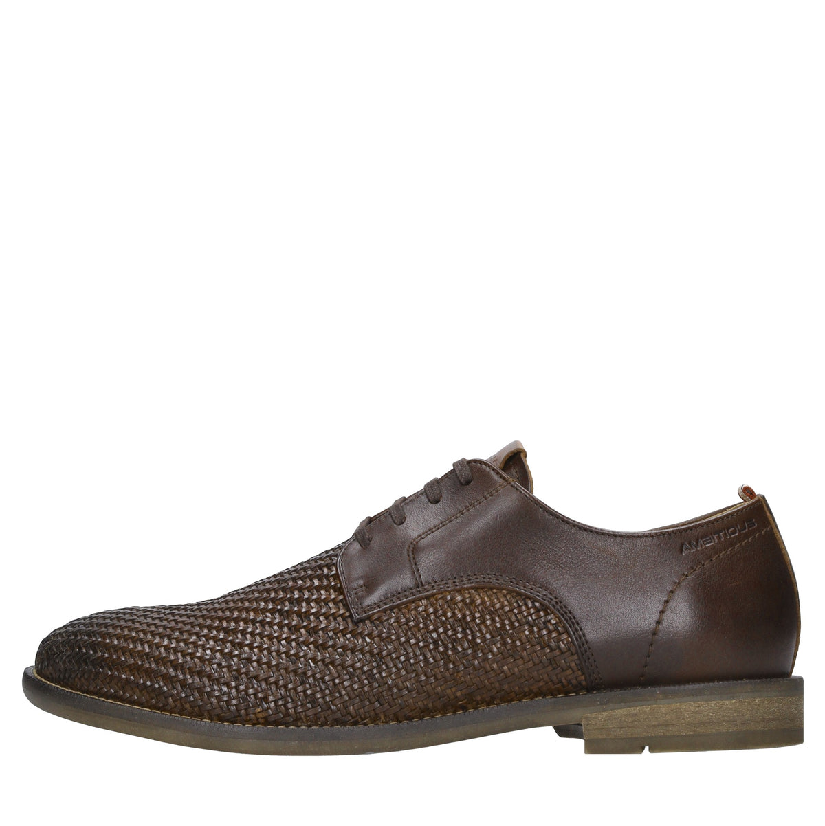 Stringate in pelle 
