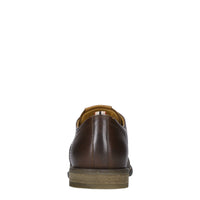 Stringate in pelle 