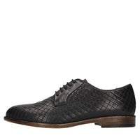 Stringate in pelle 