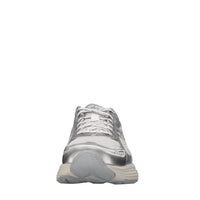 Sneakers in ecopelle e tessuto 