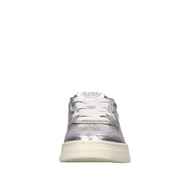 Sneakers in pelle 