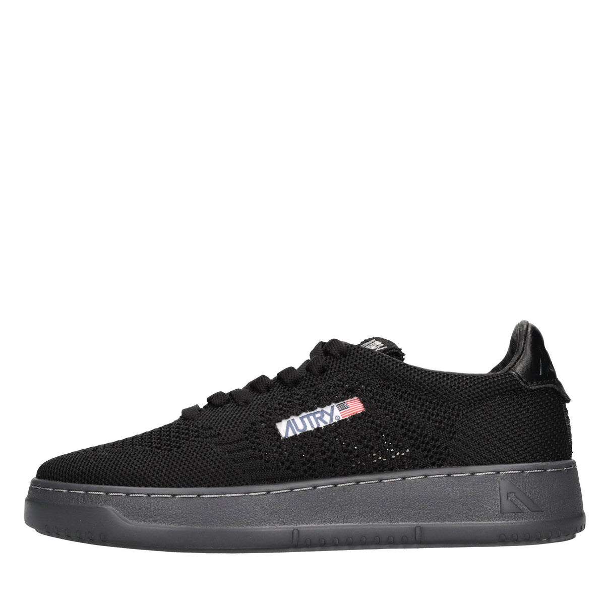 Sneakers in pelle e tessuto 