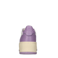 Sneakers in pelle 