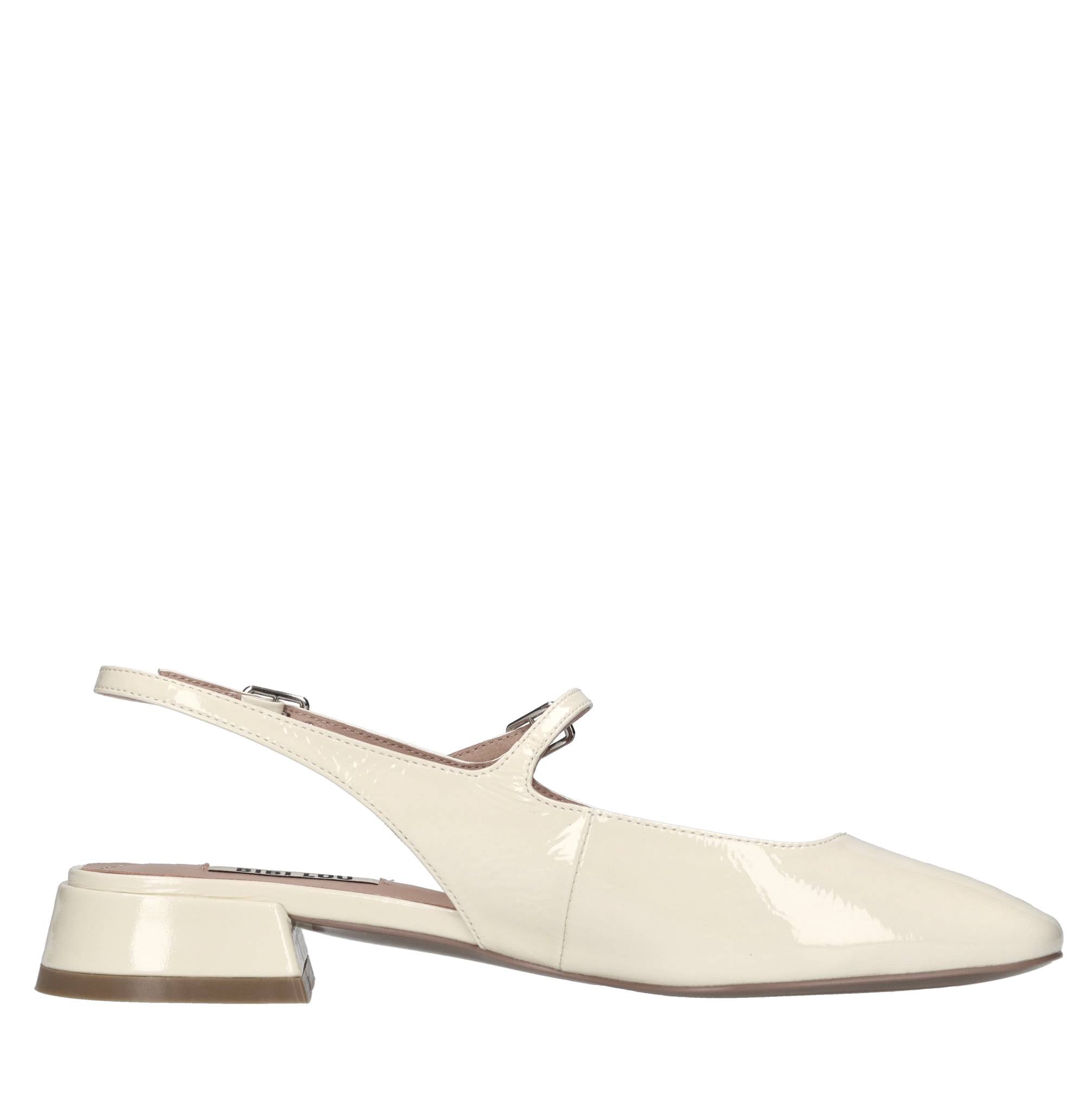 Décolleté slingback in vernice 