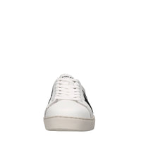 Sneakers in pelle 