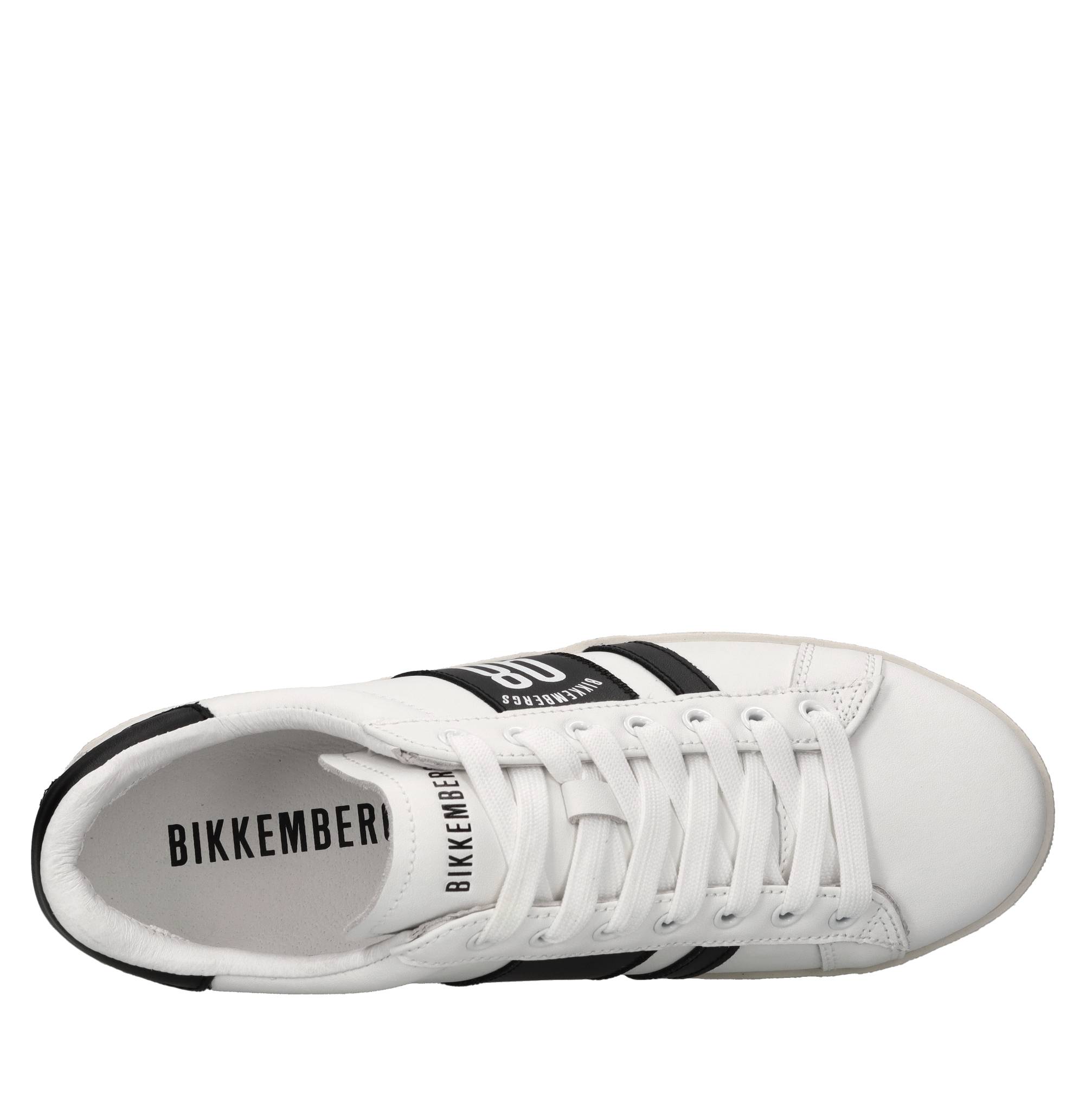 Sneakers in pelle 