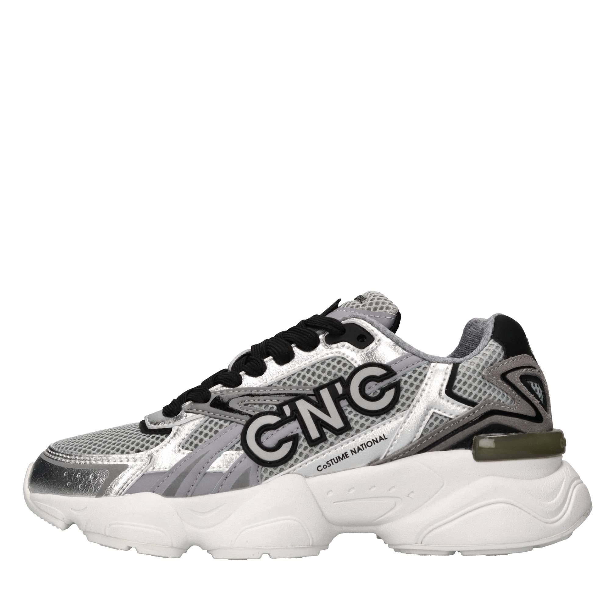 Sneakers in tessuto 