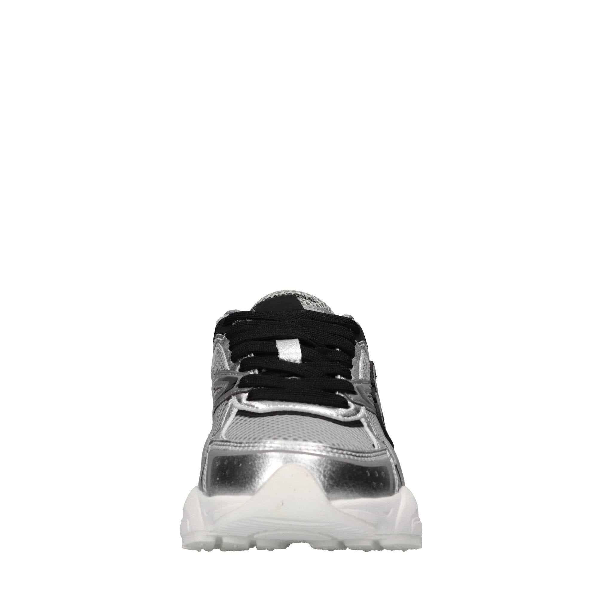 Sneakers in tessuto 