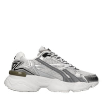 Sneakers in tessuto 