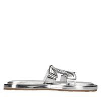 Sandali flat in pelle ed ecopelle 