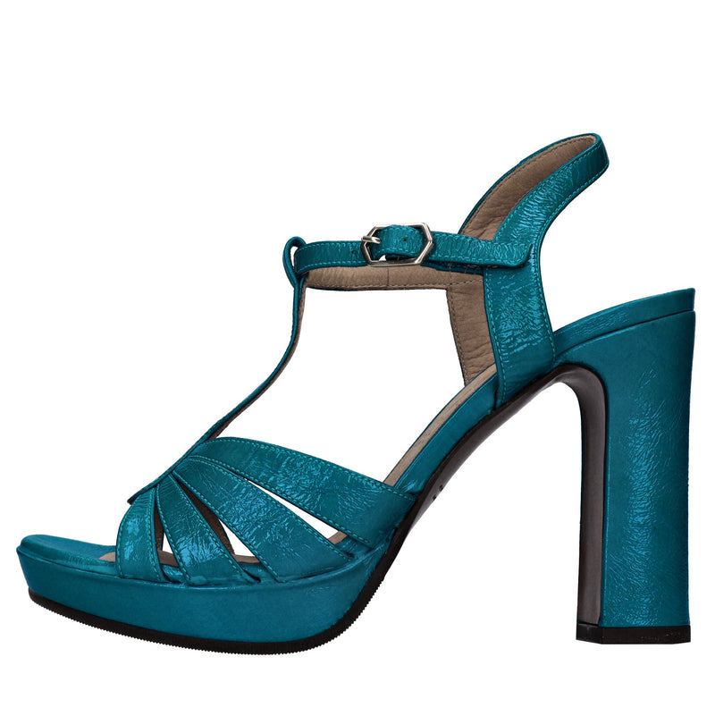 Sandali in pelle 