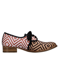 Stringate in pelle 