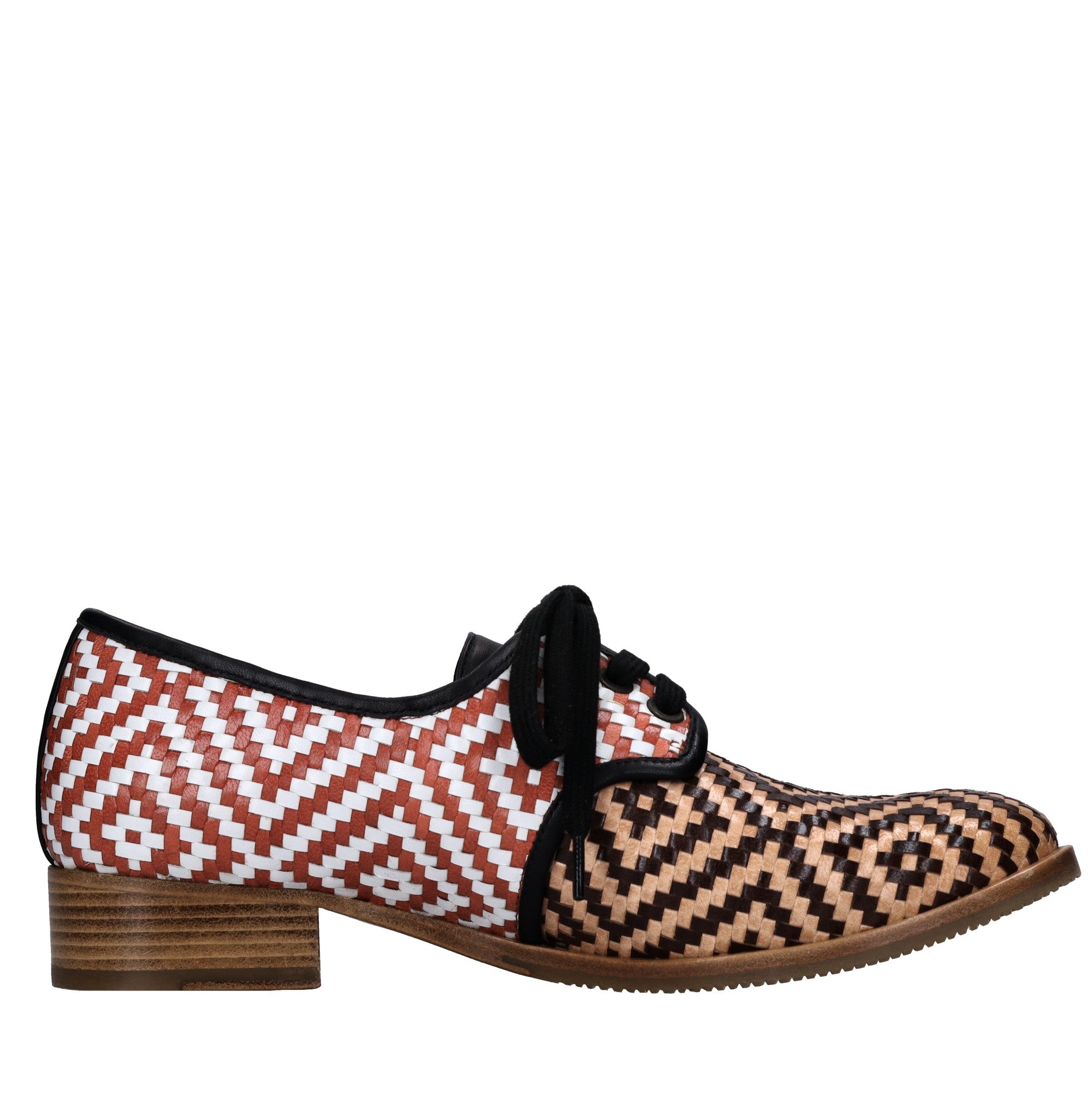 Stringate in pelle 