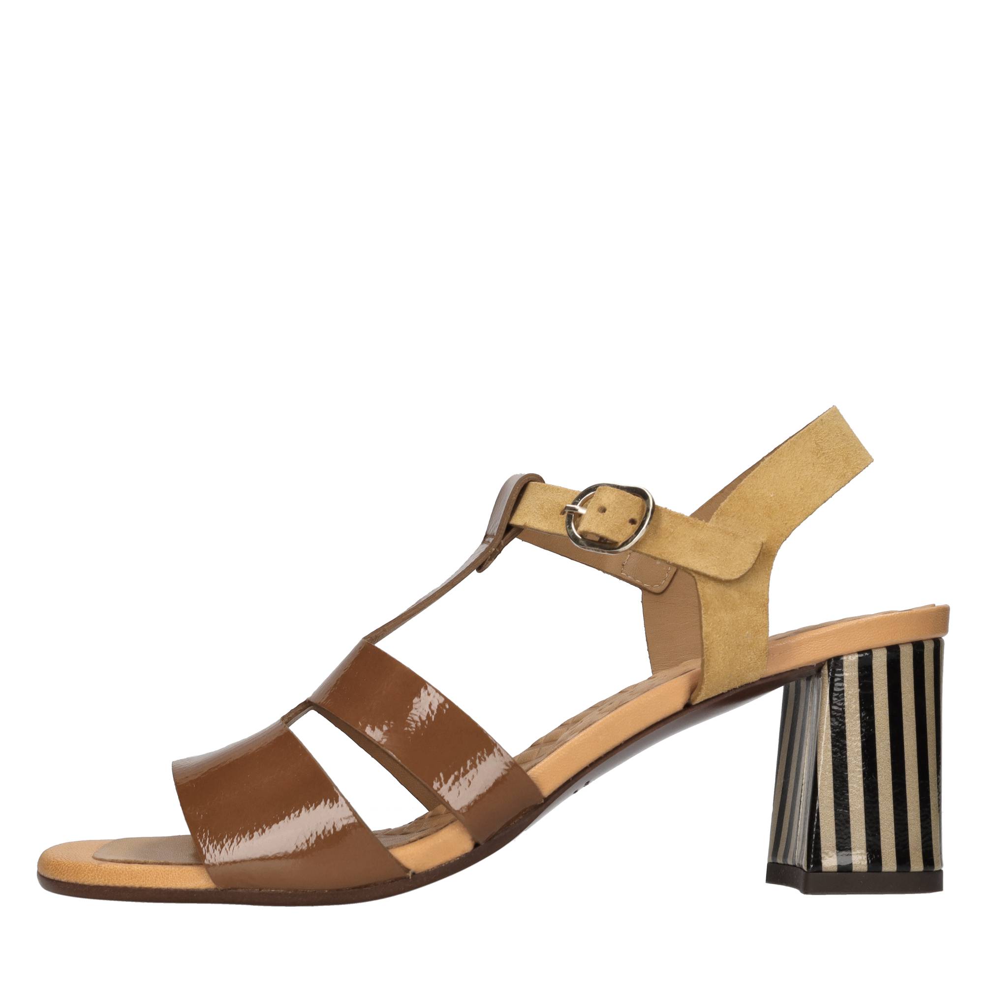 Sandali in pelle 