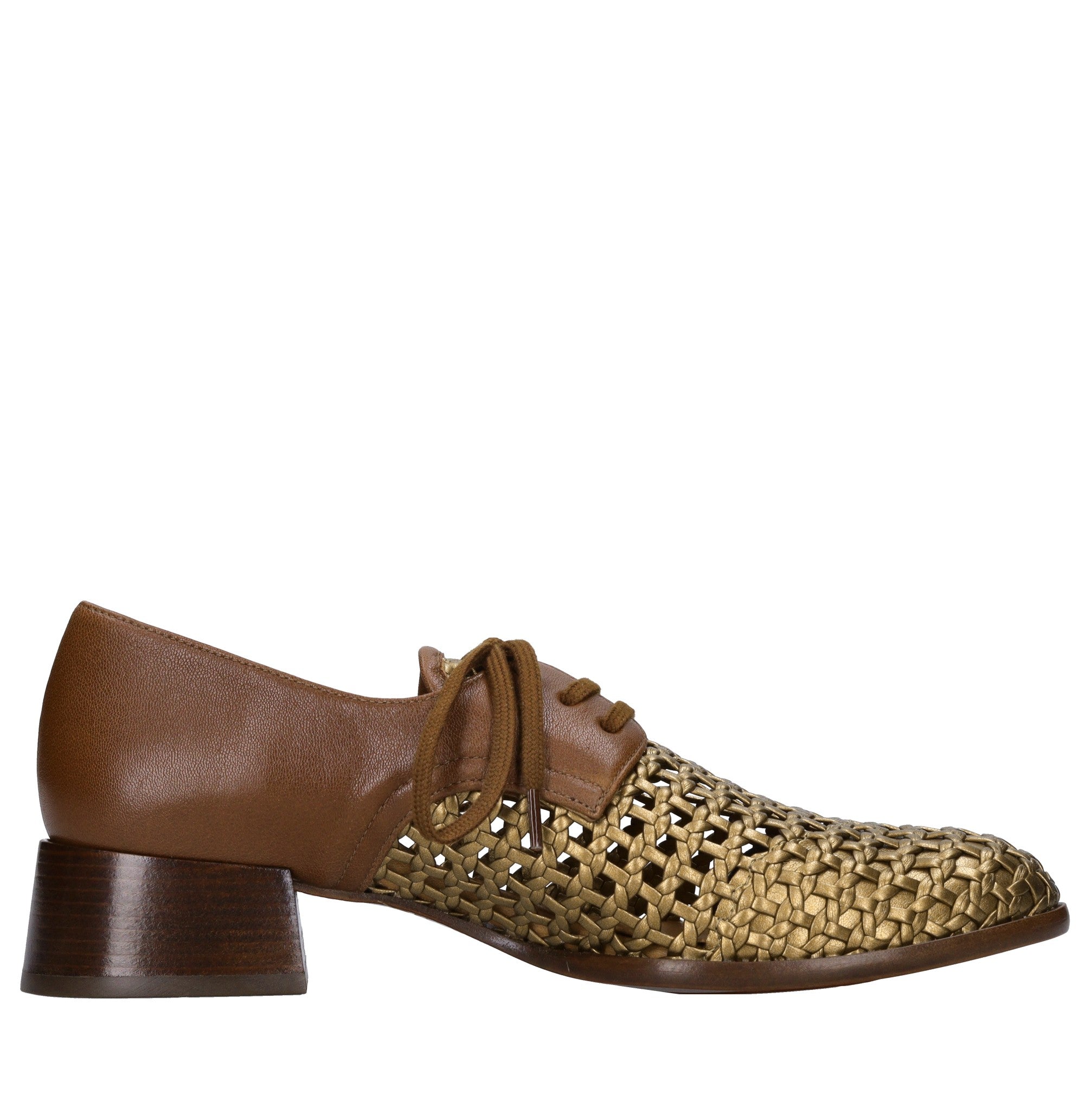 Stringate in pelle 