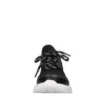 Sneakers in pelle e tessuto 
