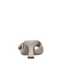Mules in pelle 