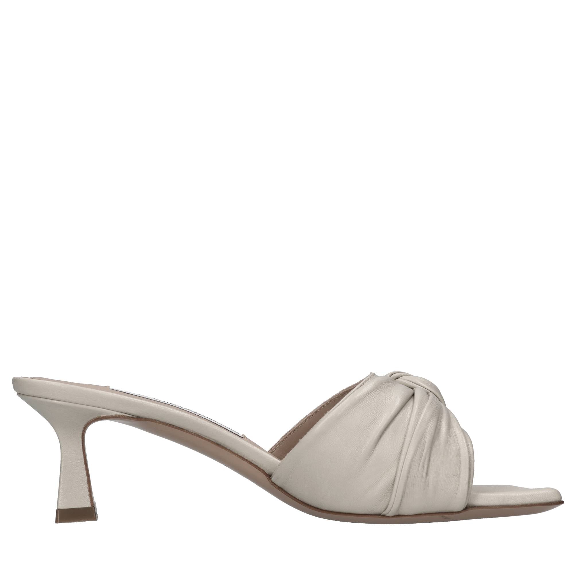 Mules in pelle 
