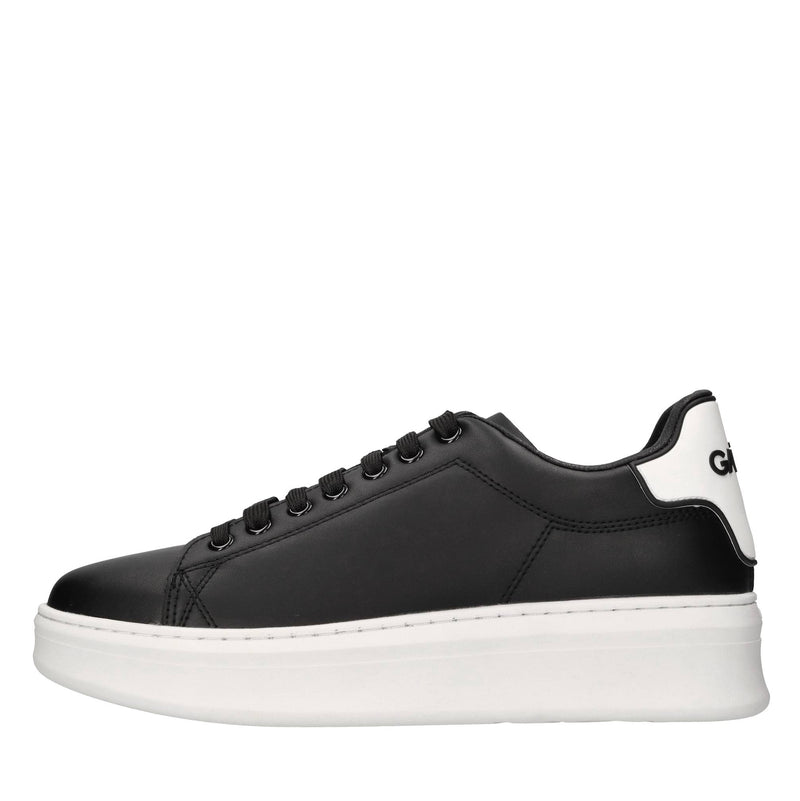 Sneakers in pelle ed ecopelle 