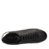 Sneakers in pelle ed ecopelle 