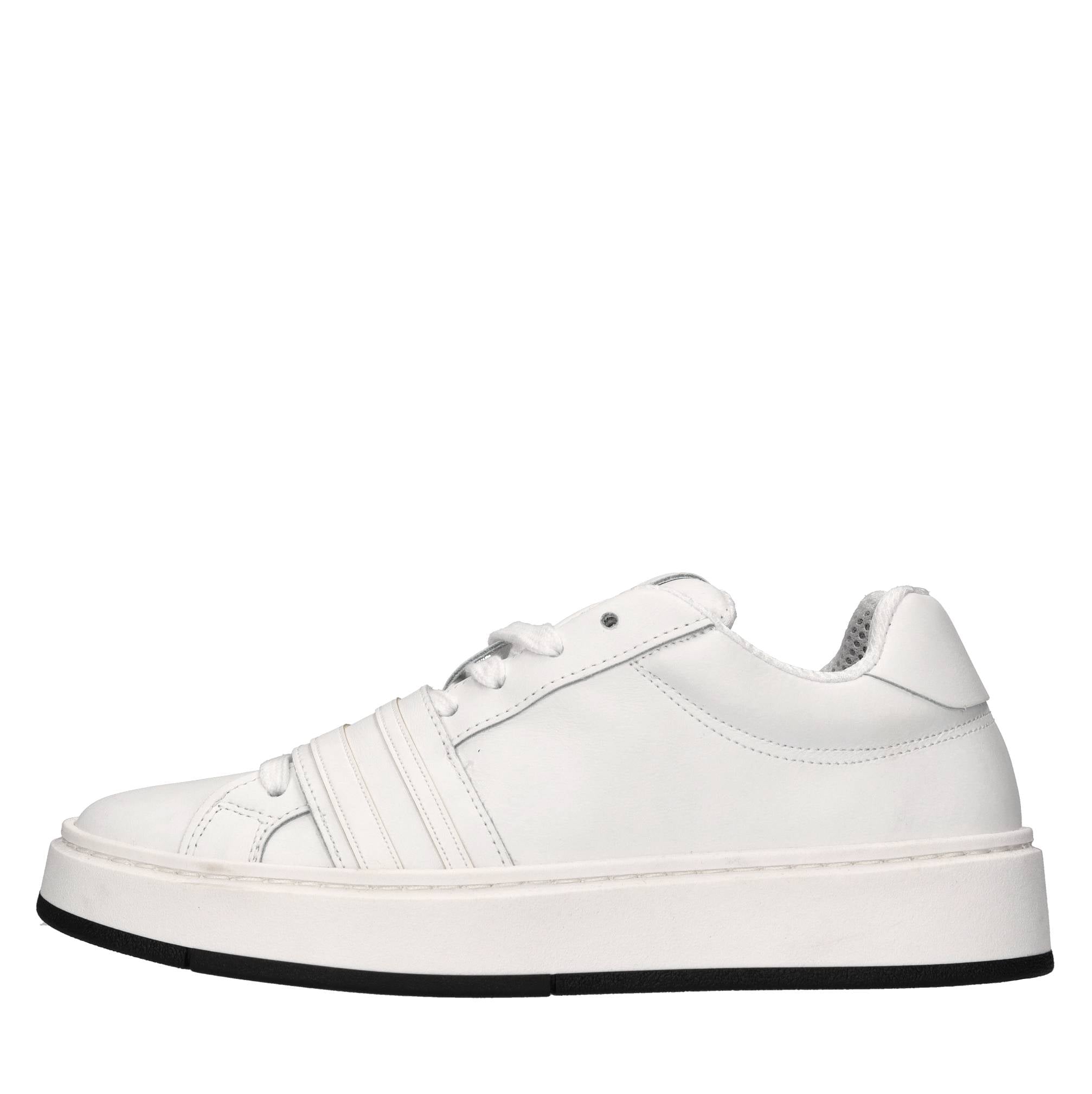Sneakers in pelle 