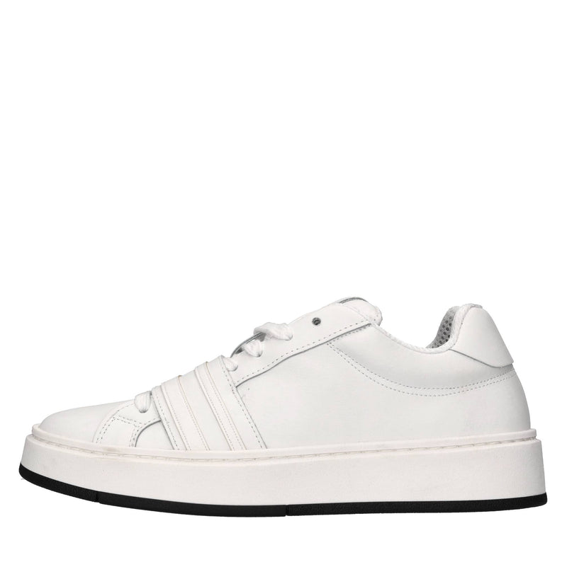 Sneakers in pelle 