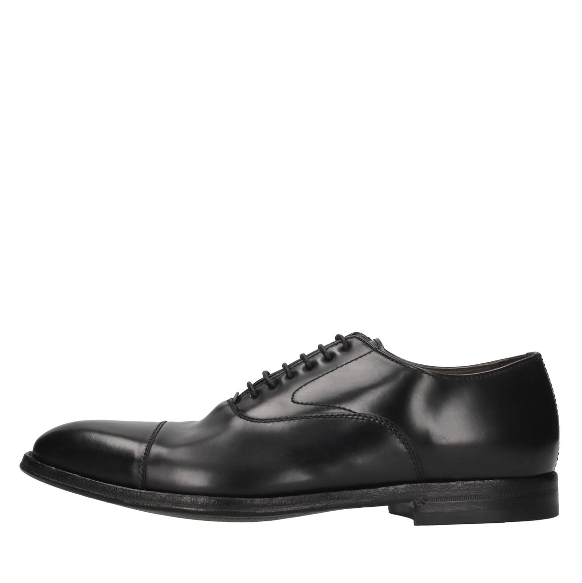Stringate in pelle 
